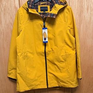 Pendleton Womens Mustard Raincoat. NWT Bonus: New, Stainless Tumbler